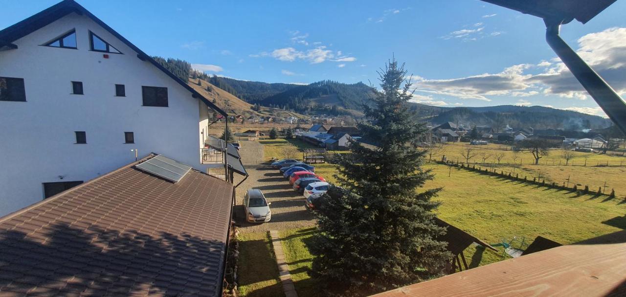 Casa De Vacanta Silvia Mînăstirea Humorului Exteriör bild