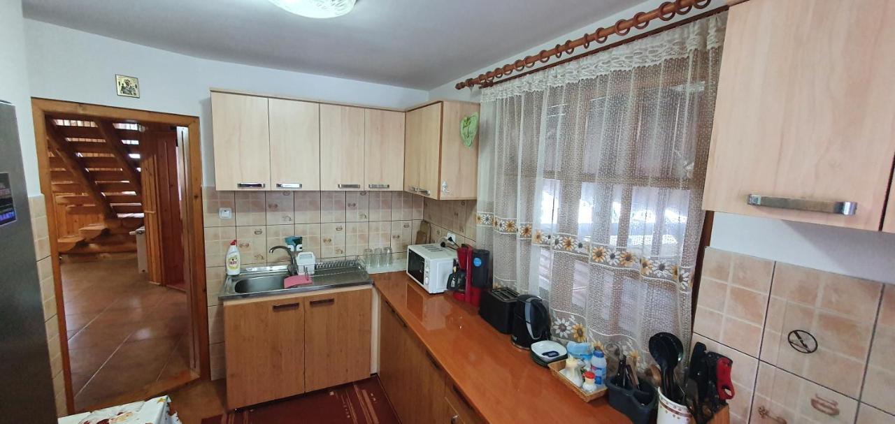Casa De Vacanta Silvia Mînăstirea Humorului Exteriör bild