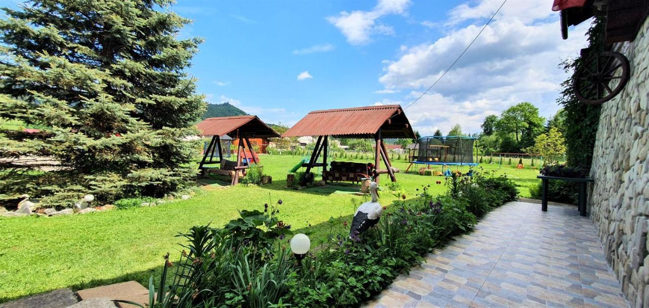 Casa De Vacanta Silvia Mînăstirea Humorului Exteriör bild
