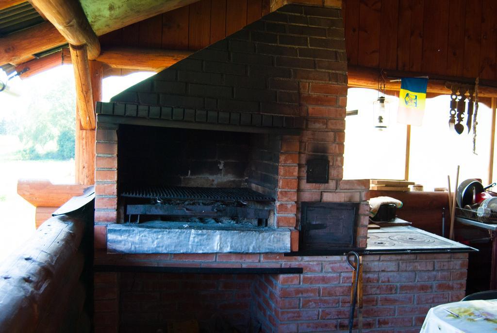 Casa De Vacanta Silvia Mînăstirea Humorului Exteriör bild
