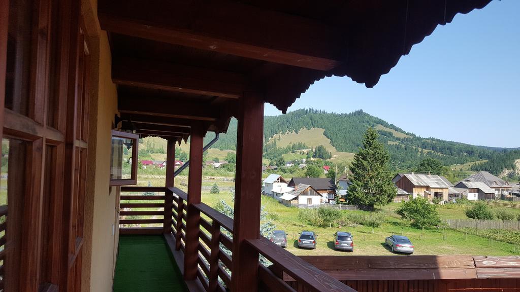 Casa De Vacanta Silvia Mînăstirea Humorului Exteriör bild