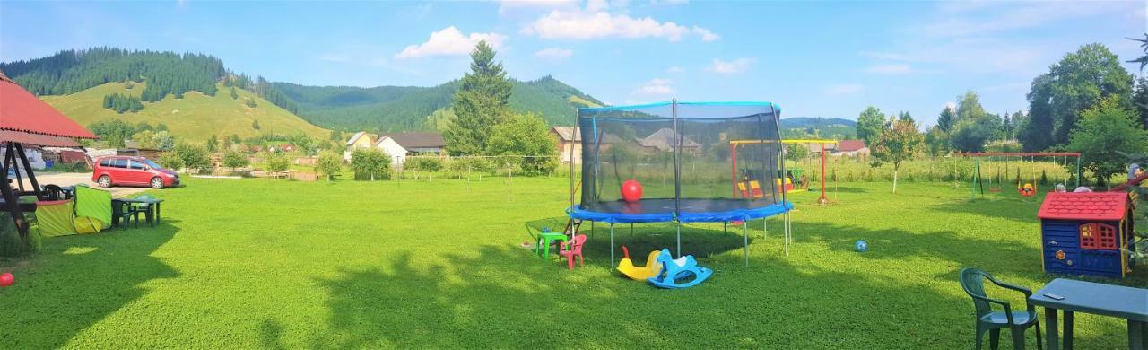 Casa De Vacanta Silvia Mînăstirea Humorului Exteriör bild